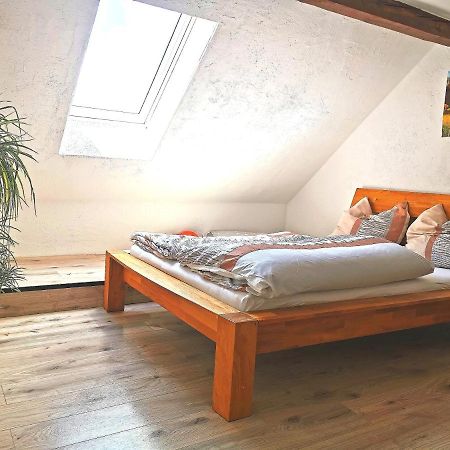 Schone Ferienwohnung In Merklingen Exteriör bild