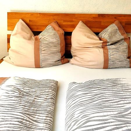 Schone Ferienwohnung In Merklingen Exteriör bild
